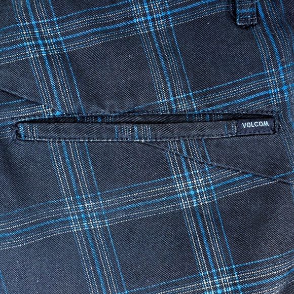 Volcom Corpo Class Black Plaid Dress Short Size 30 - Picture 6 of 7